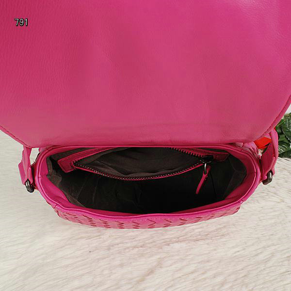 Bottega Veneta intrecciato nappa cross body bag BV13006 rosered - Click Image to Close